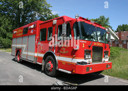 Taktische Mann macht Rescue Squad 1 Detroit Feuerwehr Detroit Michigan Stockfoto