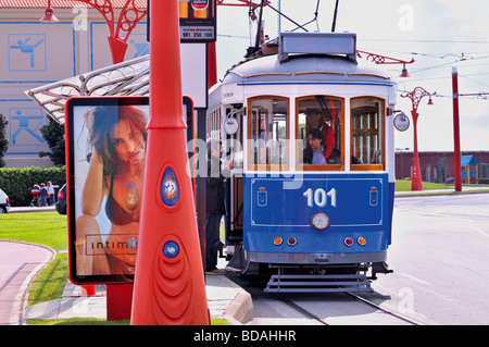 Spanien, Galicien: Paseo Maritimo in A Coruña Stockfoto