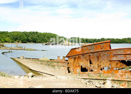 Altes Schiff auf dem Boot-Friedhof in Etel, Frankreich Stockfoto