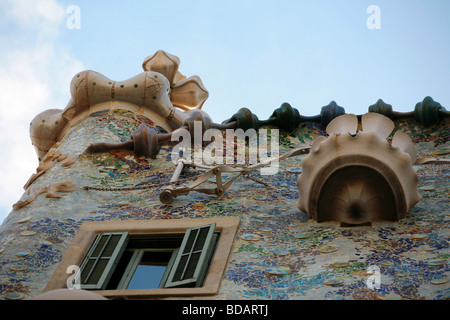 Nahaufnahme der Casa Batlló in der Stadt Barcelona in Spanien Stockfoto