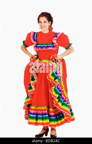 Porträt einer Mitte Erwachsene Frau in traditioneller Kleidung und lächelnd Stockfoto