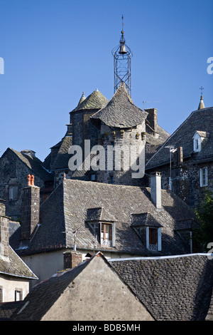 Das Dorf von Salers (Cantal), dargestellt als eines der schönsten Dörfer Frankreichs. Le Village de Salers (Frankreich). Stockfoto