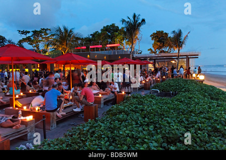 KU DE TA Lounge-Bar am Strand in Seminyak Bali Indonesien