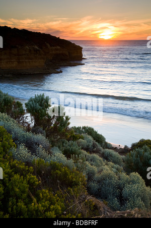 Sonnenuntergang in der Bucht der Märtyrer, Great Ocean Road, Australien Stockfoto