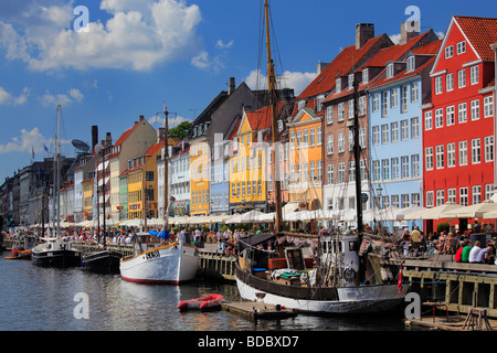 Bunte Häuser im Bereich Nyhavn Kopenhagen, Dänemark Stockfoto