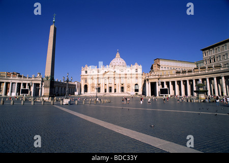 Italien, Rom, Petersplatz, Petersdom Stockfoto