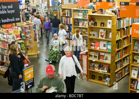 Die legendäre Powell Buchhandlung Portland Oregon Stockfoto