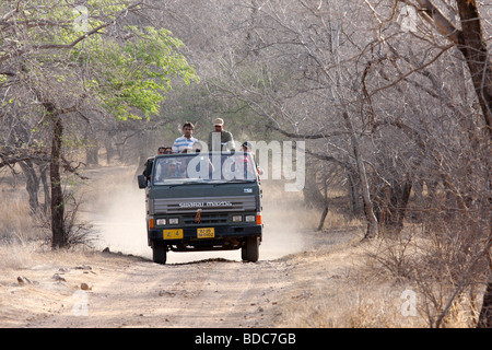 Touristischen Kantor in Ranthambhore Tiger Reserve Rajasthan Indien Stockfoto