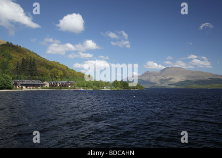 Blick über Loch Lomond nach Ben Lomond, Schottland, Großbritannien Stockfoto