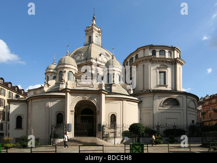 Geographie/Reisen, Italien, Piemont, Turin, Kirchen, Santuario della Consolata, gebaut: aus dem 17. Jahrhundert, Außenansicht, Additional-Rights - Clearance-Info - Not-Available Stockfoto