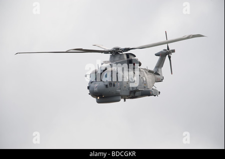 Agusta Westland Merlin HM1 Royal Navy Hubschrauber im Flug Stockfoto