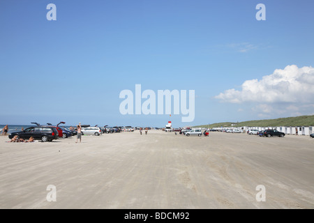 Der berühmte Strand von Blokhus im Nord-westlichen Teil von Jütland, Dänemark. Autos und Fahrzeuge sind auf dieser dänischen Strand erlaubt. Stockfoto