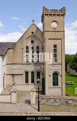 Pfarrkirche Haus im Ulster Folk and Transport Museum. Stockfoto