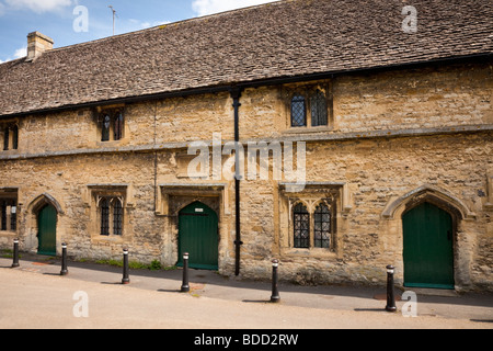 15. Jahrhundert Armenhäuser in Cotswolds Stadt Burford, Oxfordshire, England, Großbritannien Stockfoto