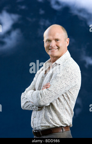 Simon King, BBC Fernsehen-Natur-Programm-Moderator und Kameramann beim Edinburgh International Book Festival, Schottland Stockfoto