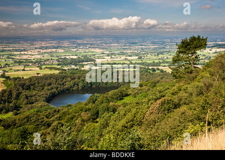 Das Vale of Mowbray und See Gormire von Sutton Bank, North York Moors National Park Stockfoto