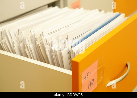 Alphabetische Zettelkatalog der Patienten Stockfoto