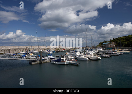 Glenarm Marina County Antrim-Nordirland Vereinigtes Königreich Stockfoto