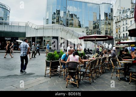 Paris, Frankreich, Straßenszene, Paar in Paris Cafe, Bistro 'Au Pere Still', in Les Halles, (Hintergrund 2012 zerstört) Forum des Halles, Jahrgang, Stockfoto