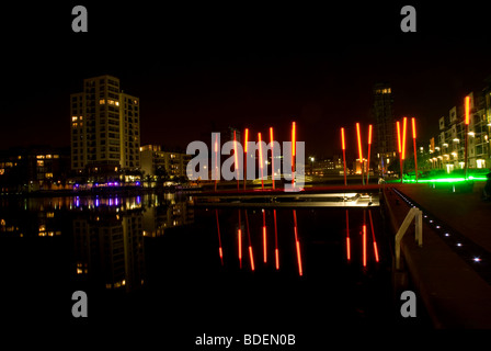 Nachtzeit am Grand Canal Square, Dublin Stockfoto