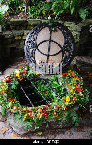 Chalice Well Gardens Glastonbury Somerset England Großbritannien Stockfoto