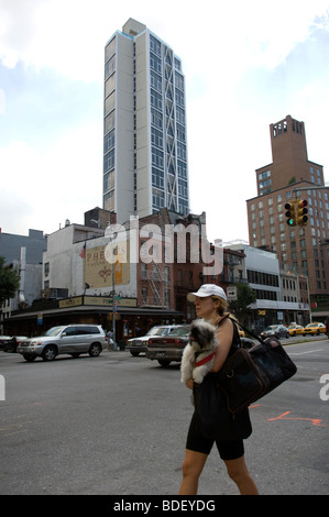 Eigentumswohnung befindet sich in East Village in New York n Freitag, 14. August 2009. (© Frances M. Roberts) Stockfoto