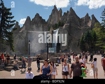 Menschen in Kanadas Wunderland Freizeitpark Stockfoto