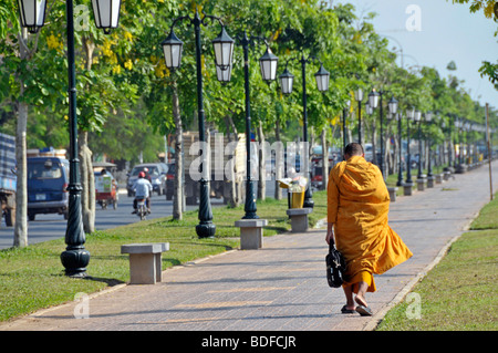 Mönch in Phnom Penh, Kambodscha, Asien Stockfoto