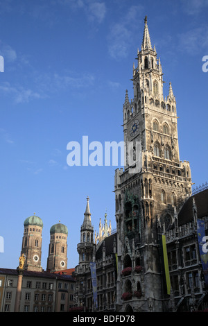 New Town Hall, Glockenspiel, Marienplatz, München, Bayern, Deutschland Stockfoto