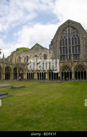 Der große Kreuzgang Kathedrale von Canterbury Kent England uk Stockfoto