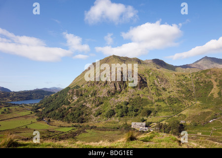 Gallt y Wenallt Berg- und Nant Gwynant in Snowdonia-Nationalpark. Nantgwynant Gwynedd North Wales UK Großbritannien Stockfoto