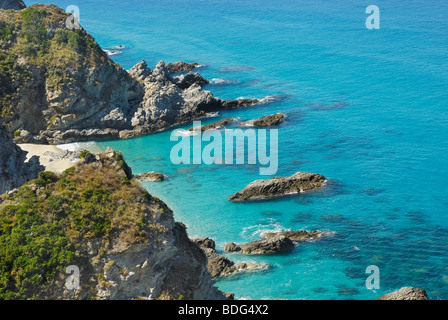 Klippen von Capo Vaticano, Tyrrhenischen, Kalabrien, Italien, Italien, Südeuropa Stockfoto