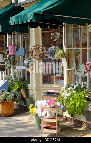 Schaufenster in der Innenstadt von Falmouth, Cape Cod, Massachusetts Stockfoto