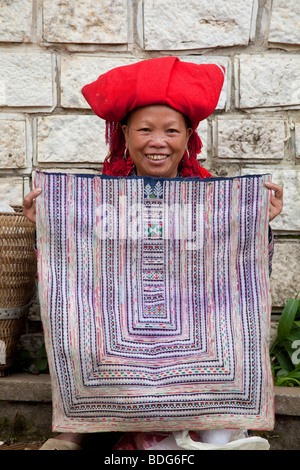 Black Hmong Frau in Sapa, Vietnam Stockfoto