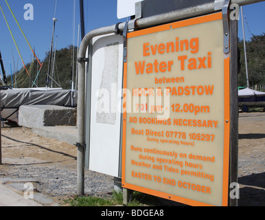 Der Rock & Padstow Abend Wassertaxi am Rock, North Cornwall, England, U.K Stockfoto