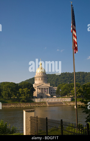 Die Landeshauptstadt Gebäude gebaut 1924-1932 Charleston Westvirginia am Ufer des Kanawha River Stockfoto