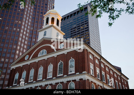 FANEUIL HALL ist ein Marktplatz und Versammlungssaal gebaut 1742 - BOSTON, MASSACHUSETTS Stockfoto