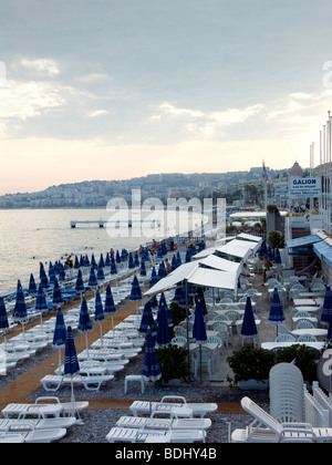 Strandbar, Promenade des Anglais, Nizza, Côte d ' Azur, Frankreich Stockfoto