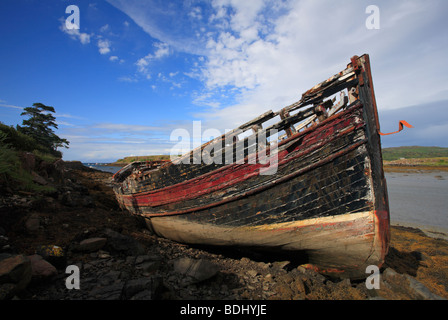 Eine verlassene Fischerboot bei Croig auf der Isle of Mull, in der Nähe von Dervaig. Stockfoto