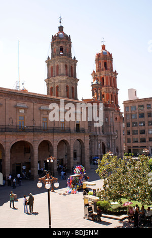 Die Kathedrale und Palacio Municipal auf der Plaza de Armas, San Luis Potosi, Mexiko Stockfoto