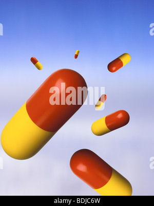 Kapsel-Pillen im Himmel Stockfoto
