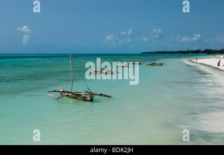 Angelboote/Fischerboote an Nordküste Zanzibar Stockfoto