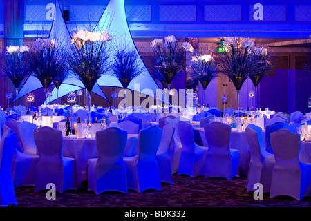 Tisch und Stühle set für event Stockfoto