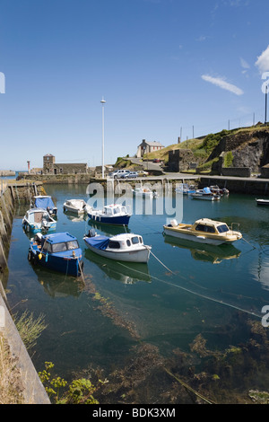Amlwch Isle of Anglesey (Ynys Mon) North Wales Großbritannien Europa. Festgemachten Boote am alten Hafen Stockfoto