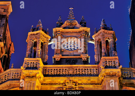 Spanien, Via De La Plata: Detail der Kathedrale von Astorga bei Nacht Stockfoto