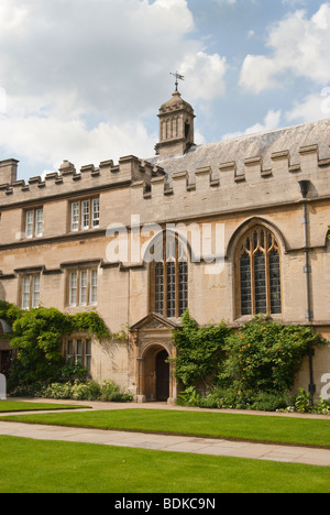 Blick auf der Außenseite der Kapelle, Jesus College Oxford England UK Stockfoto