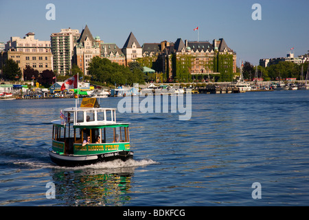 Hafen Fähren im Innenhafen, Victoria, Vancouver Island, British Columbia, Kanada. Stockfoto