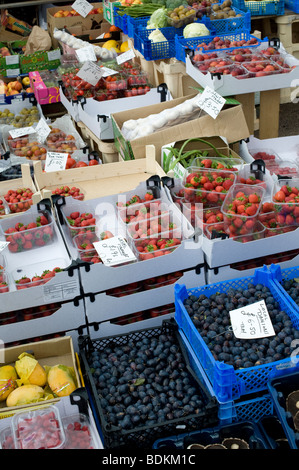 Obst und Gemüse Markt Stall, Ludlow, Shropshire, England Stockfoto