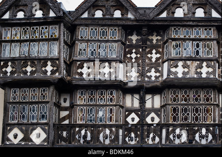 Die Federn Hotel, 17. Jh. Holz gerahmt Altbau, Ludlow, Shropshire, England Stockfoto