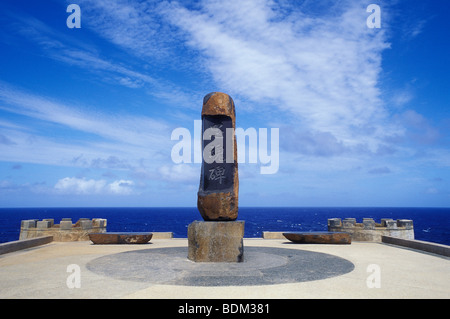 Dem zweiten Weltkrieg Denkmal von Kozuke Tomizawa Banzai Klippe, Saipan. Stockfoto